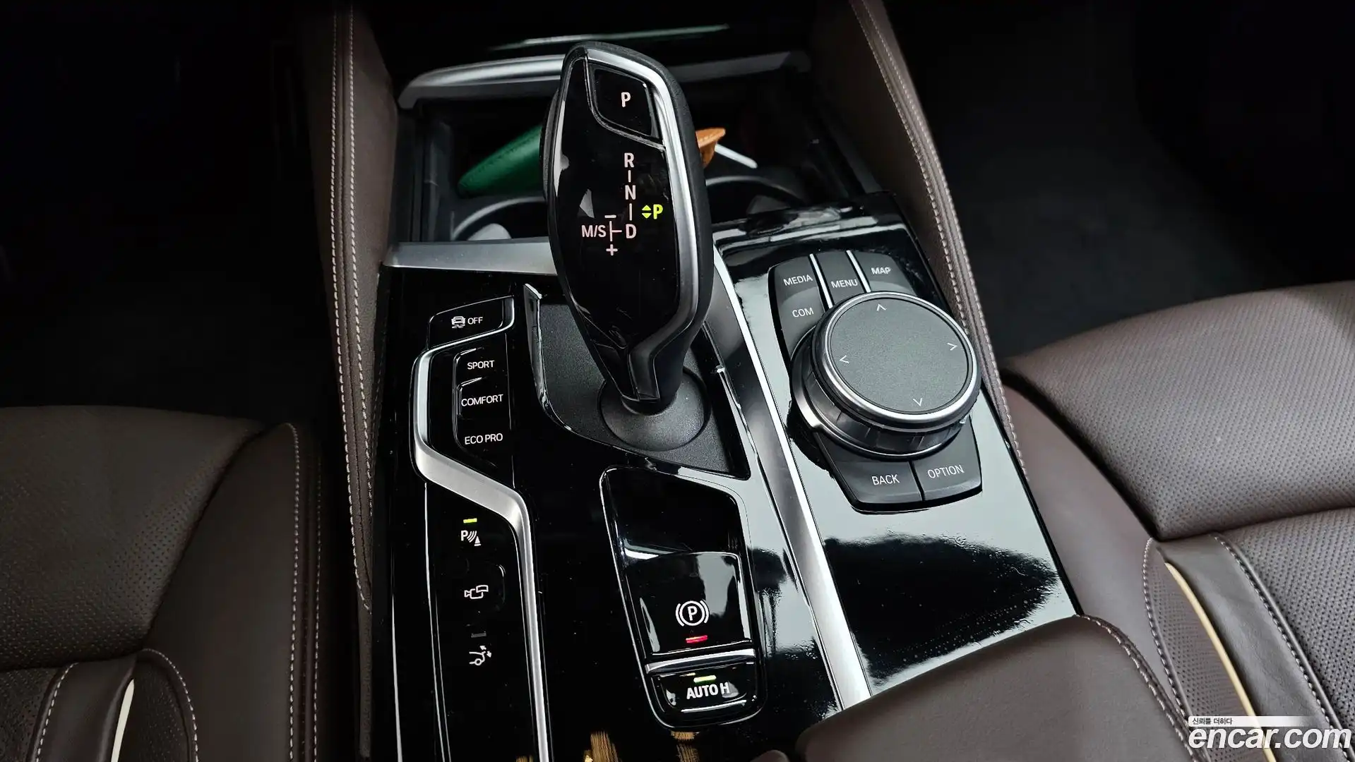 Gran Turismo BMW 2021.8-INNER-009