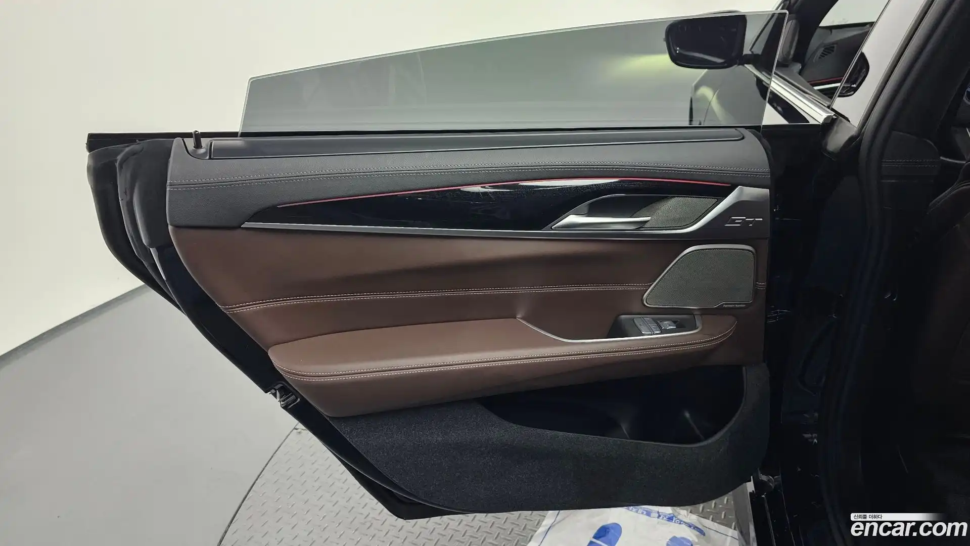 Gran Turismo BMW 2021.8-INNER-035