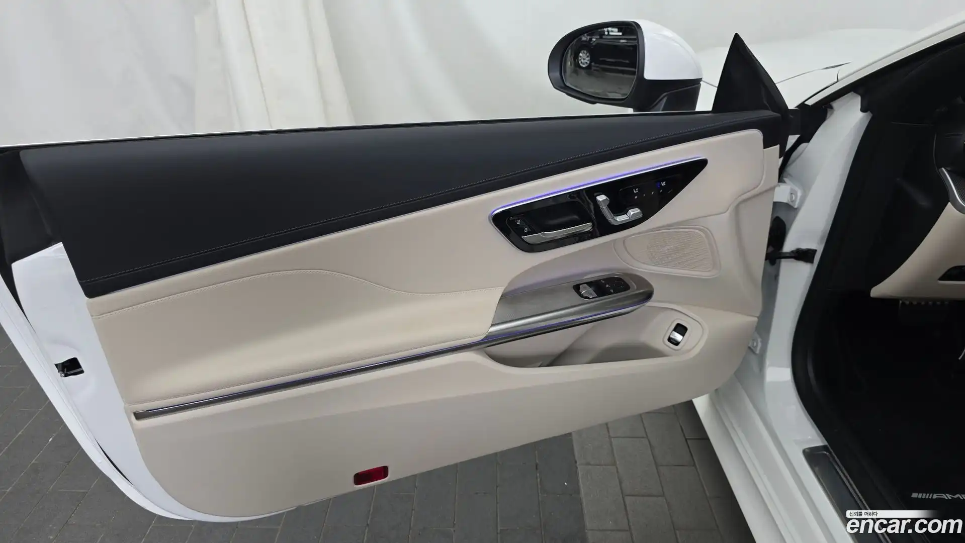 CLE-Class Mercedes-Benz 2025.5-INNER-034
