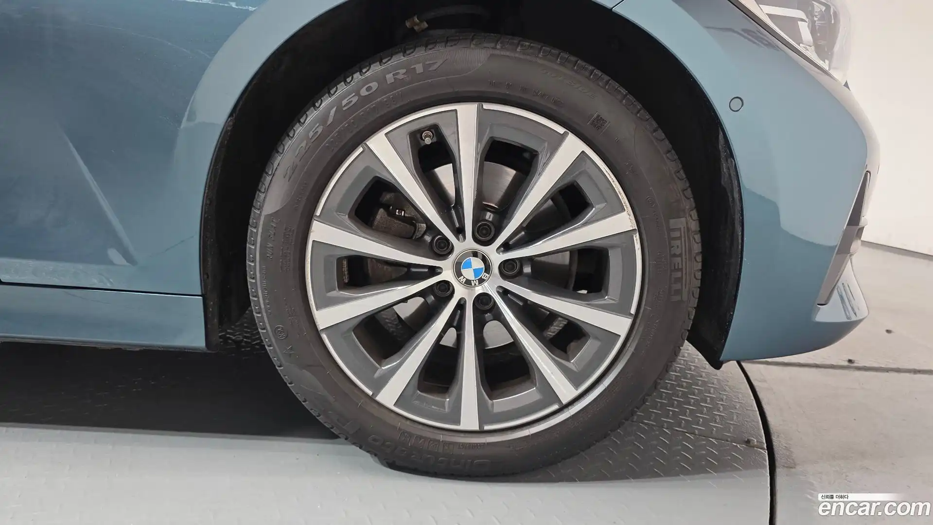 3-Series BMW 2021.6-OUTER-031