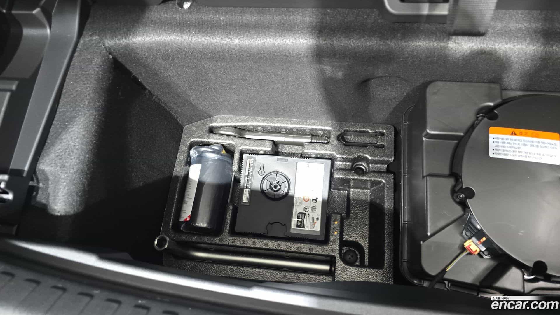 Q6 e-tron Audi 2025.8-OPTION-041