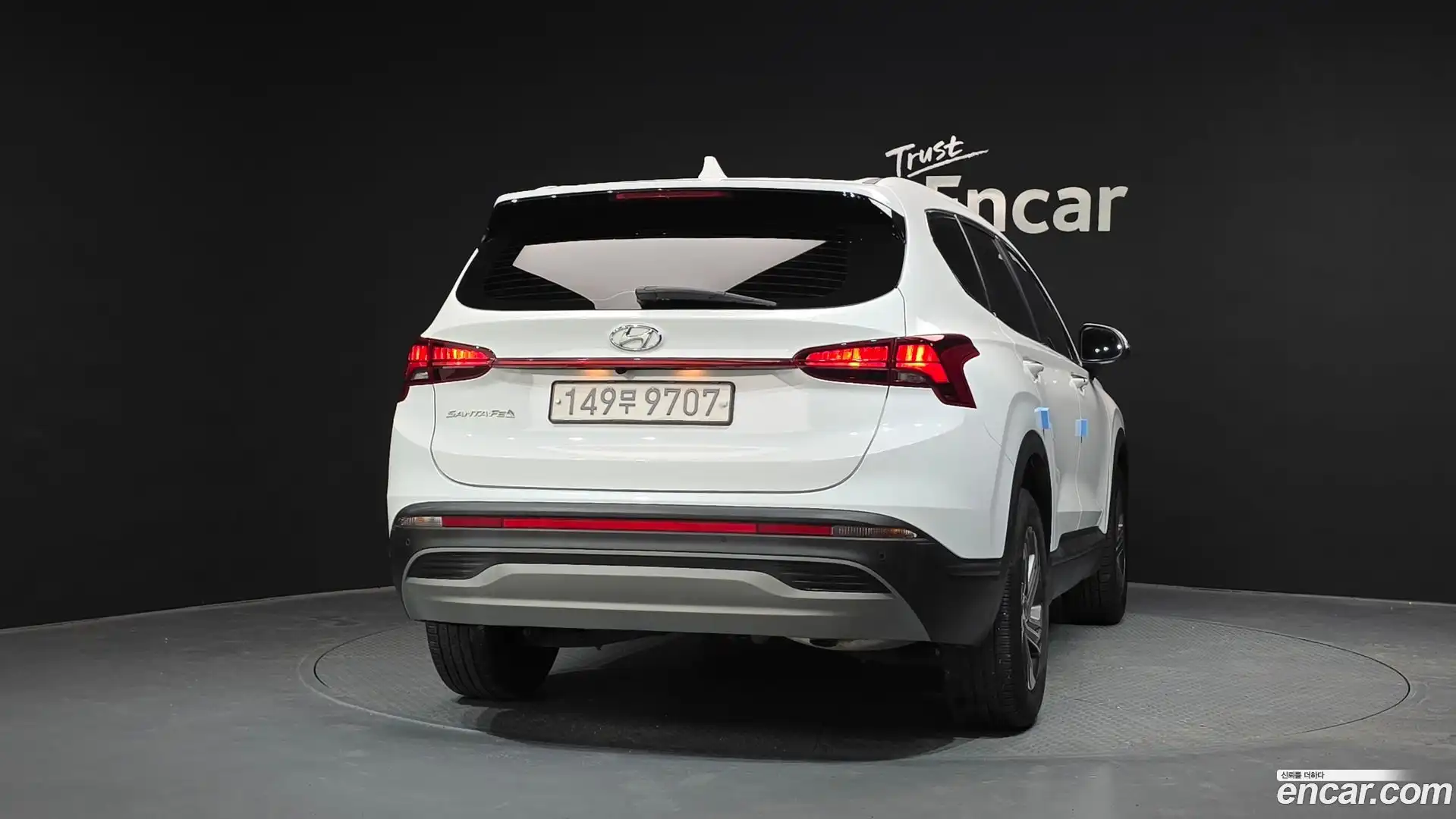 Santafe Hyundai 2022.2-OUTER-004