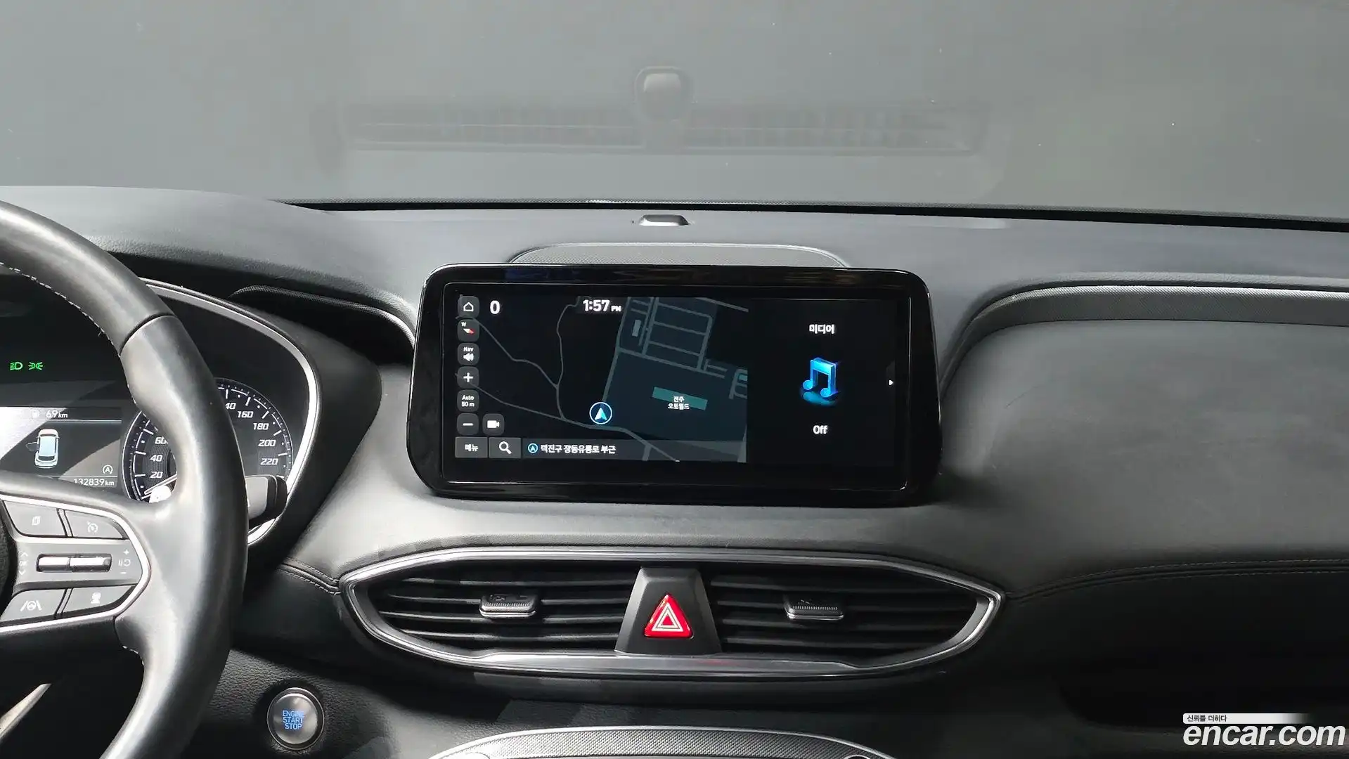 Santafe Hyundai 2022.2-OPTION-020