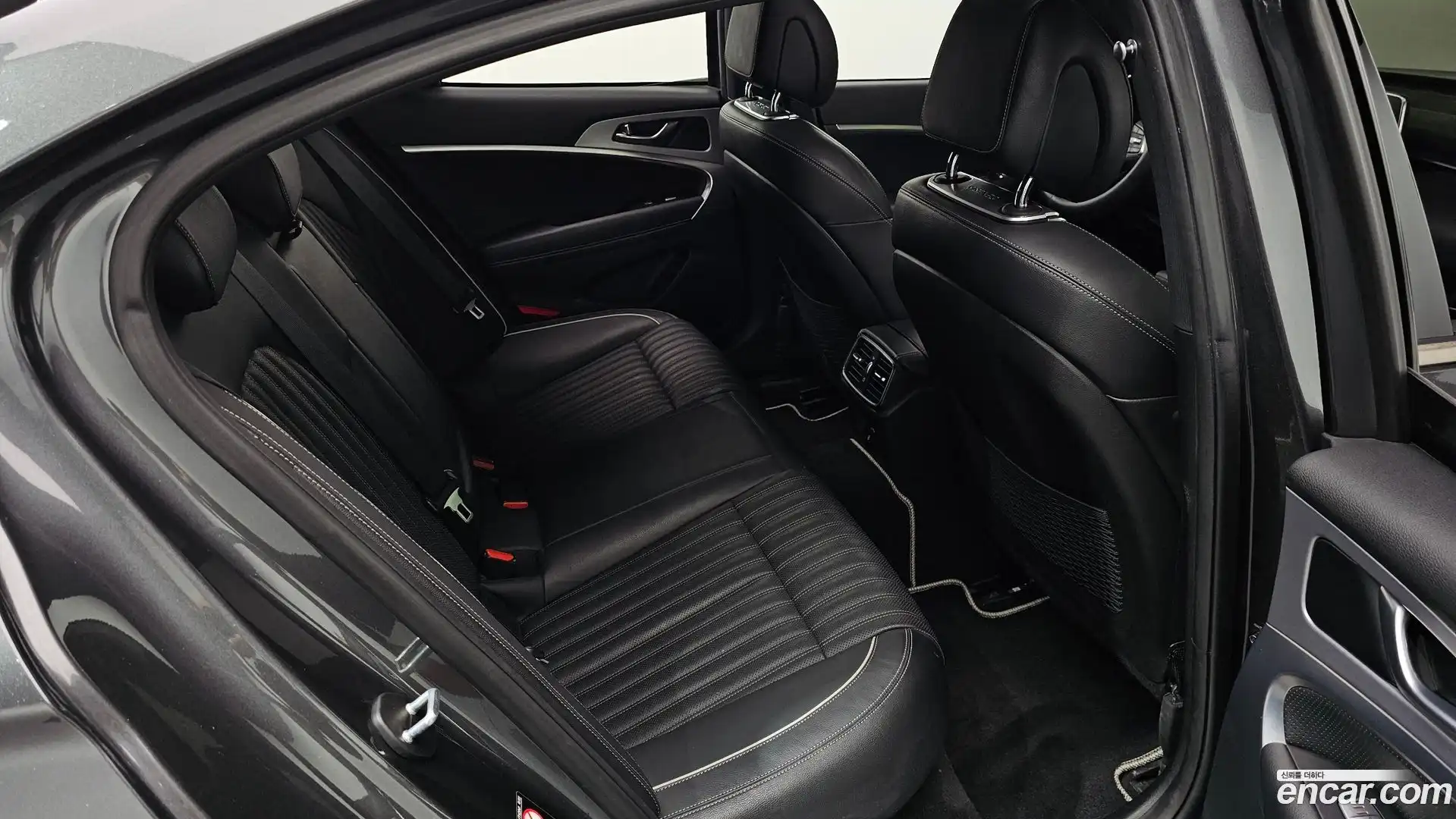G70 Genesis 2018.7-OPTION-015