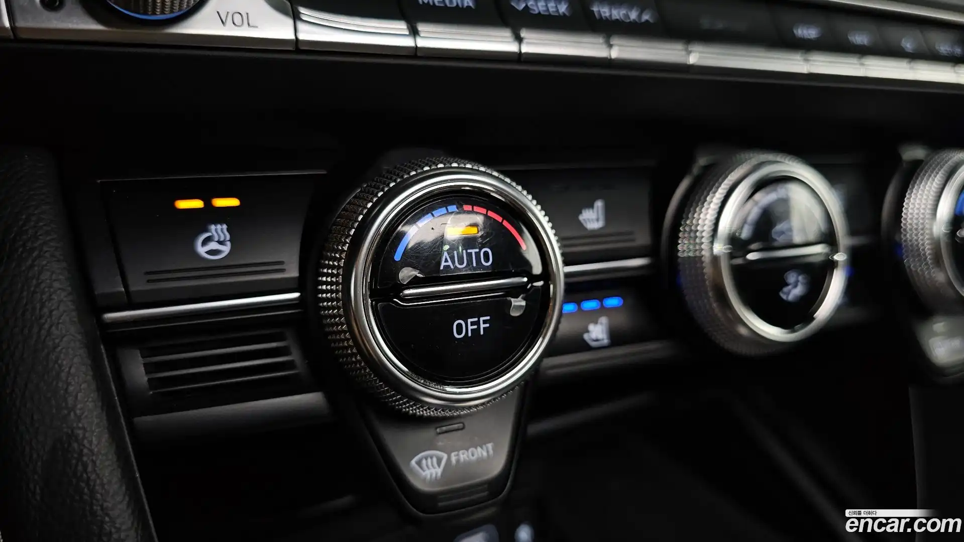 G70 Genesis 2018.7-OPTION-021
