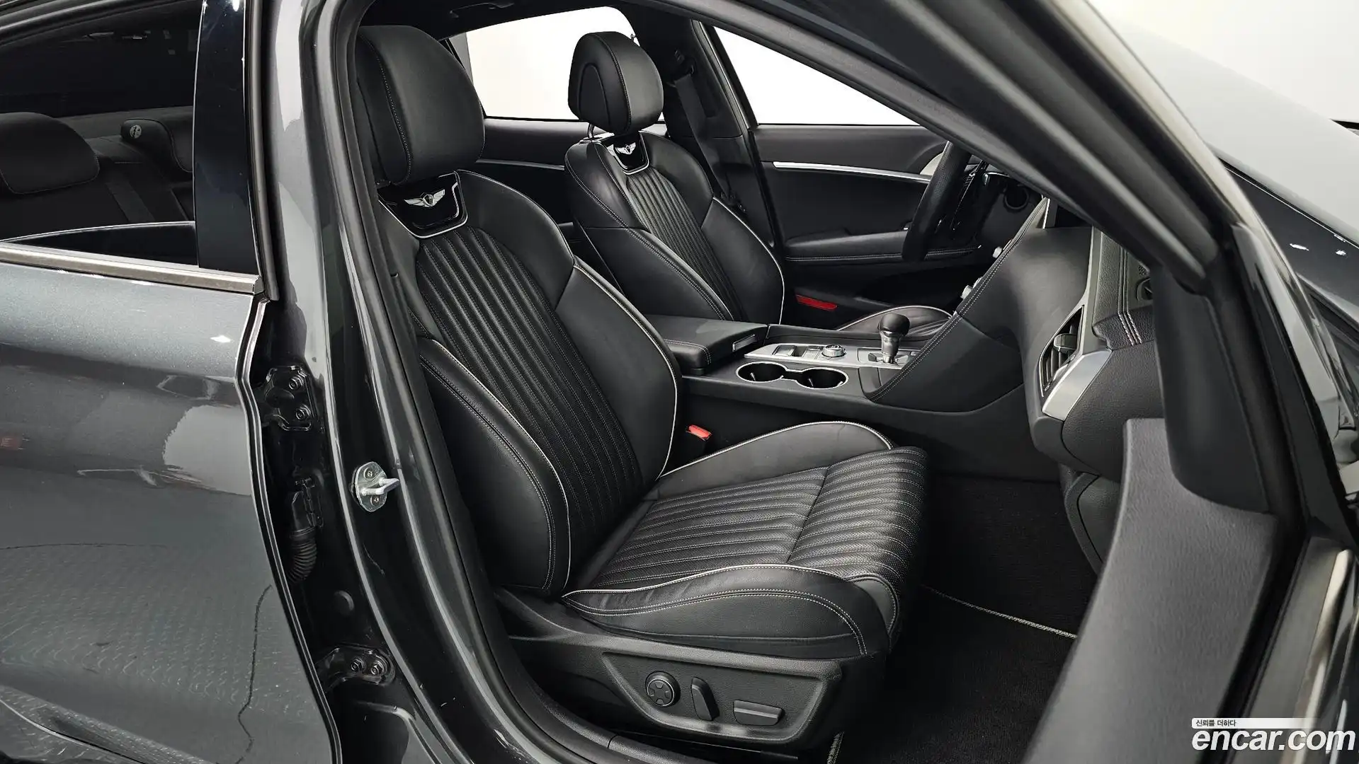 G70 Genesis 2018.7-INNER-036