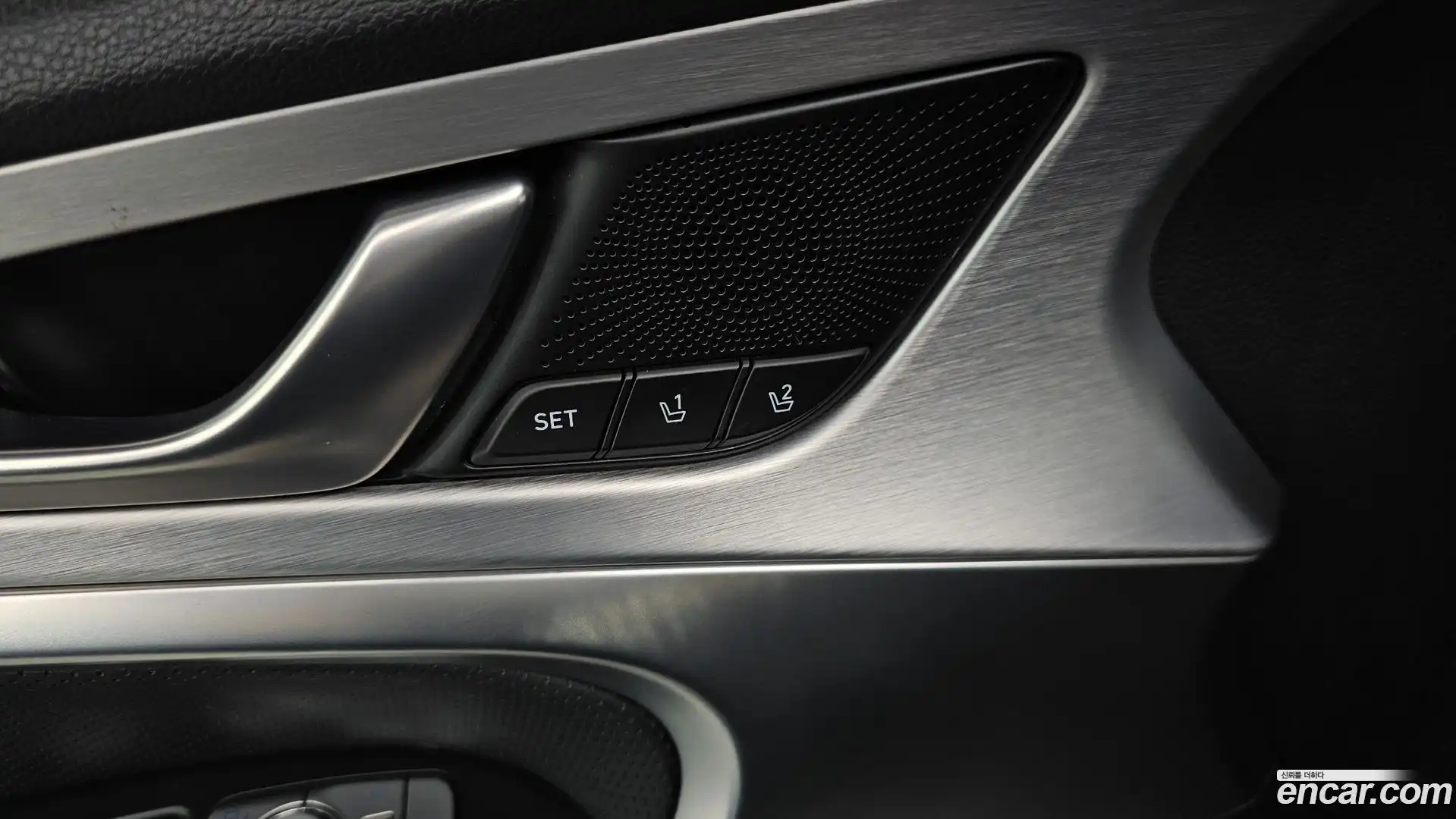 G70 Genesis 2018.7-OPTION-043