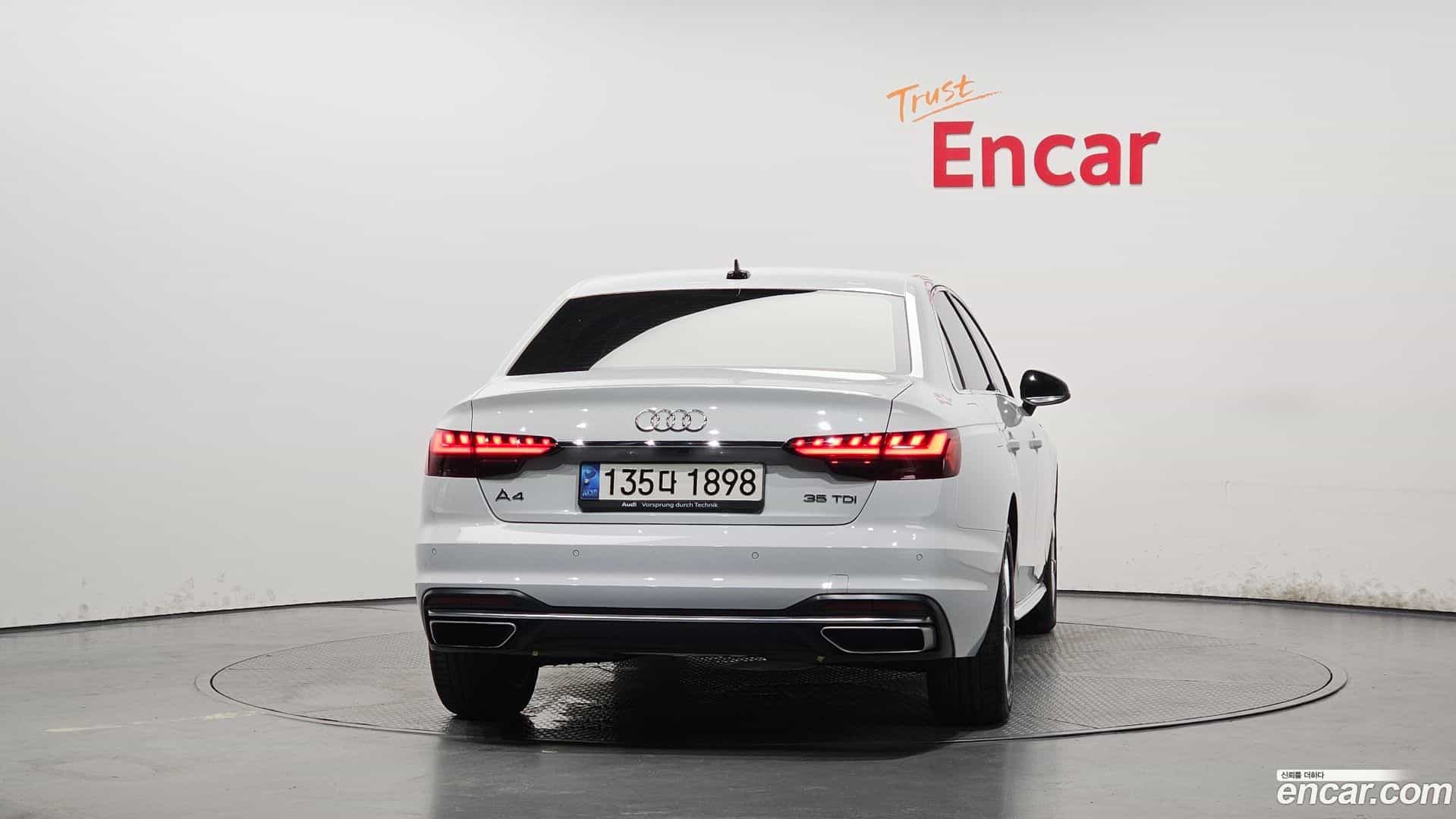 A4 Audi 2021.11-OUTER-004