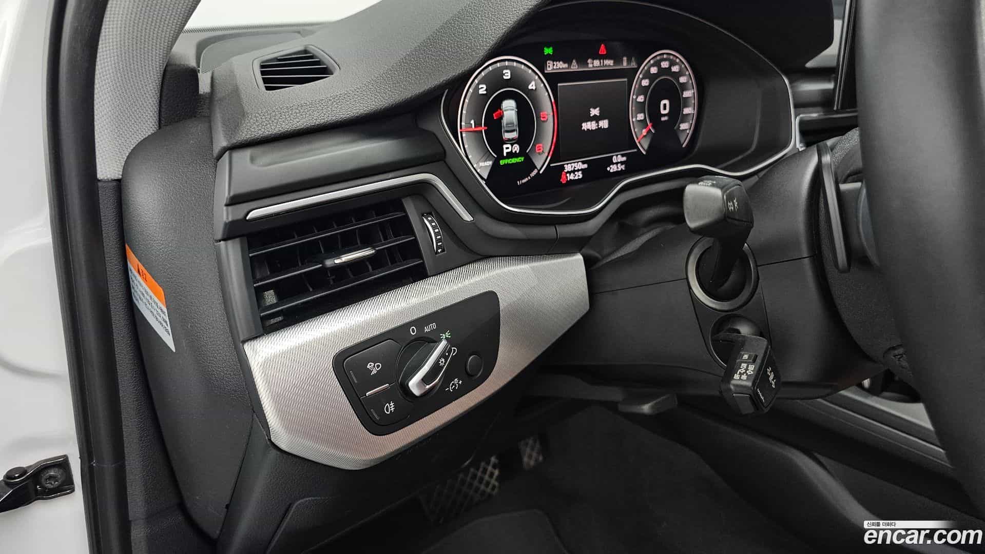 A4 Audi 2021.11-OPTION-022