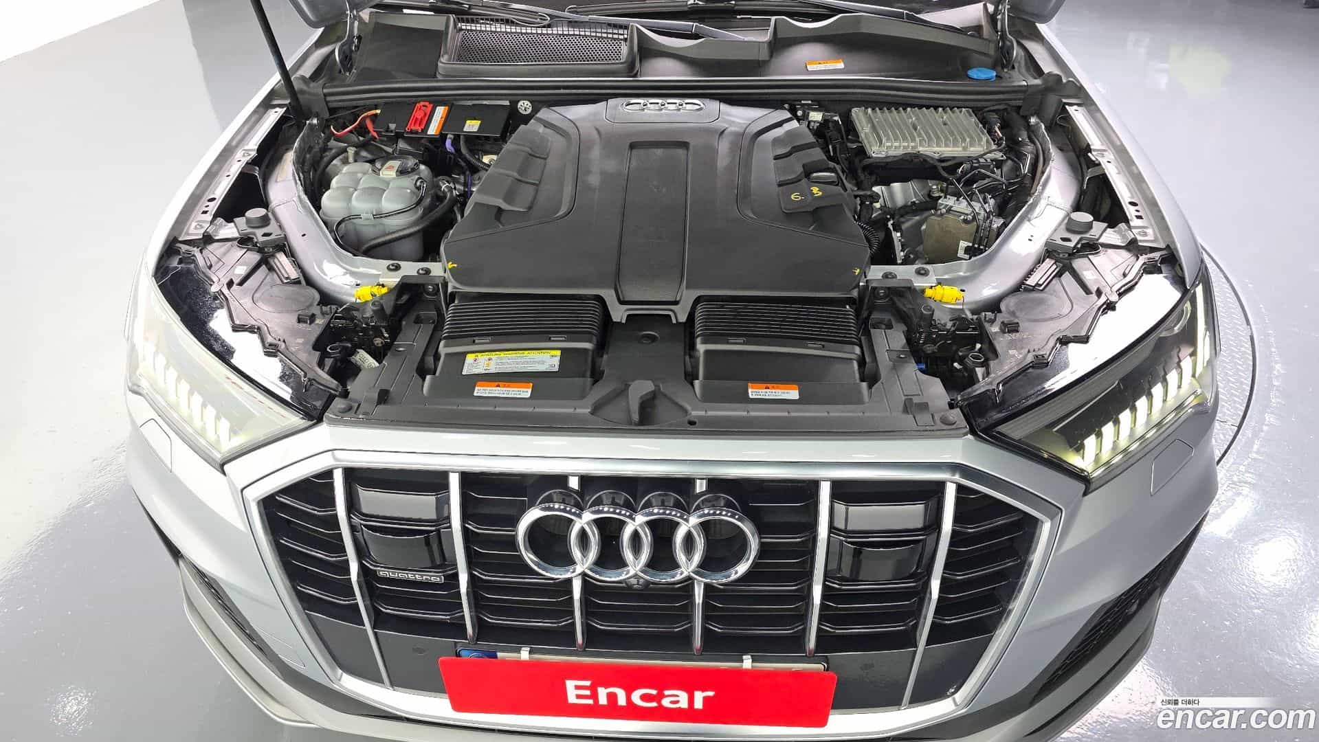 Q7 Audi 2021.10-OUTER-006