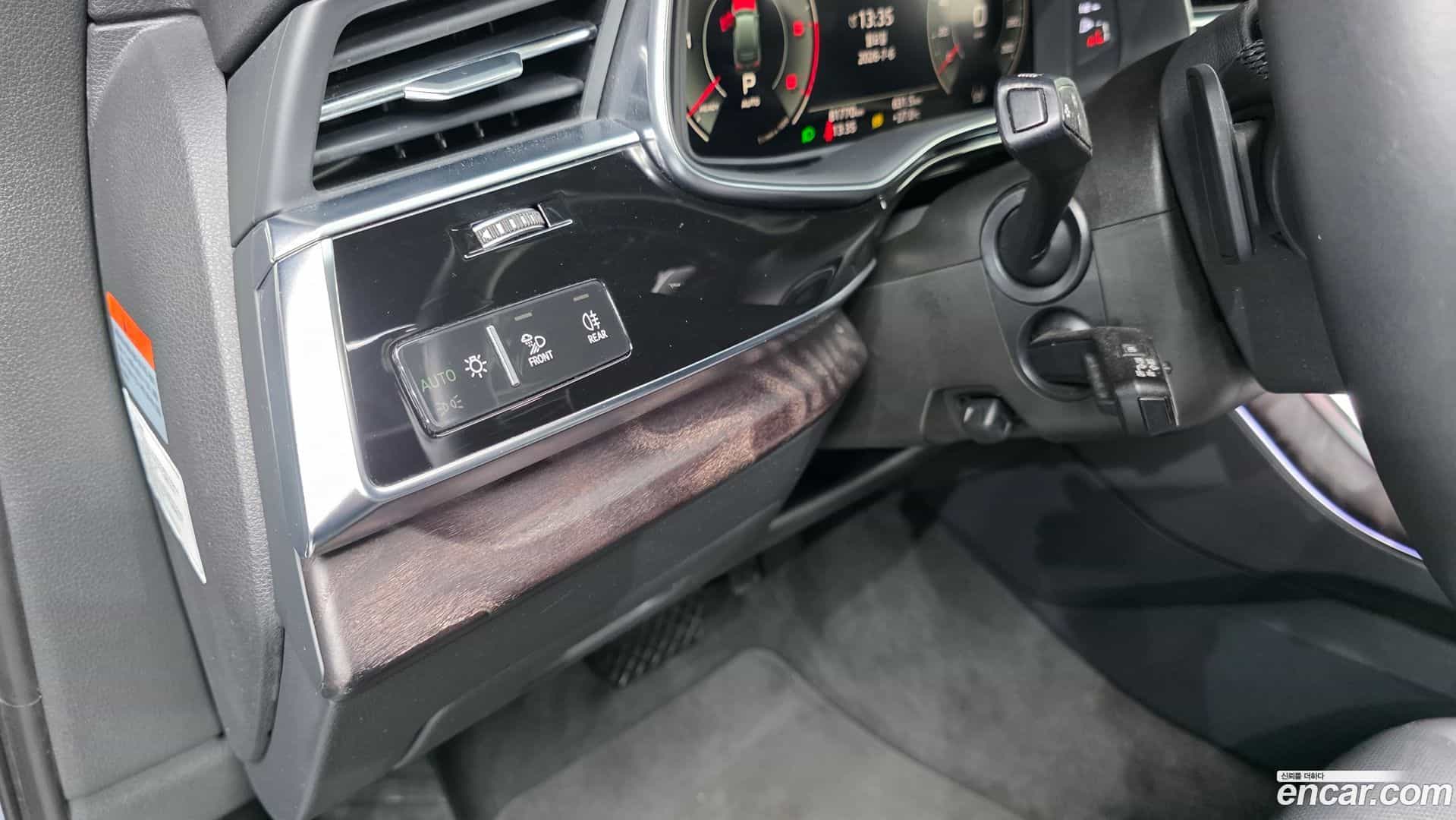 Q7 Audi 2021.10-OPTION-024