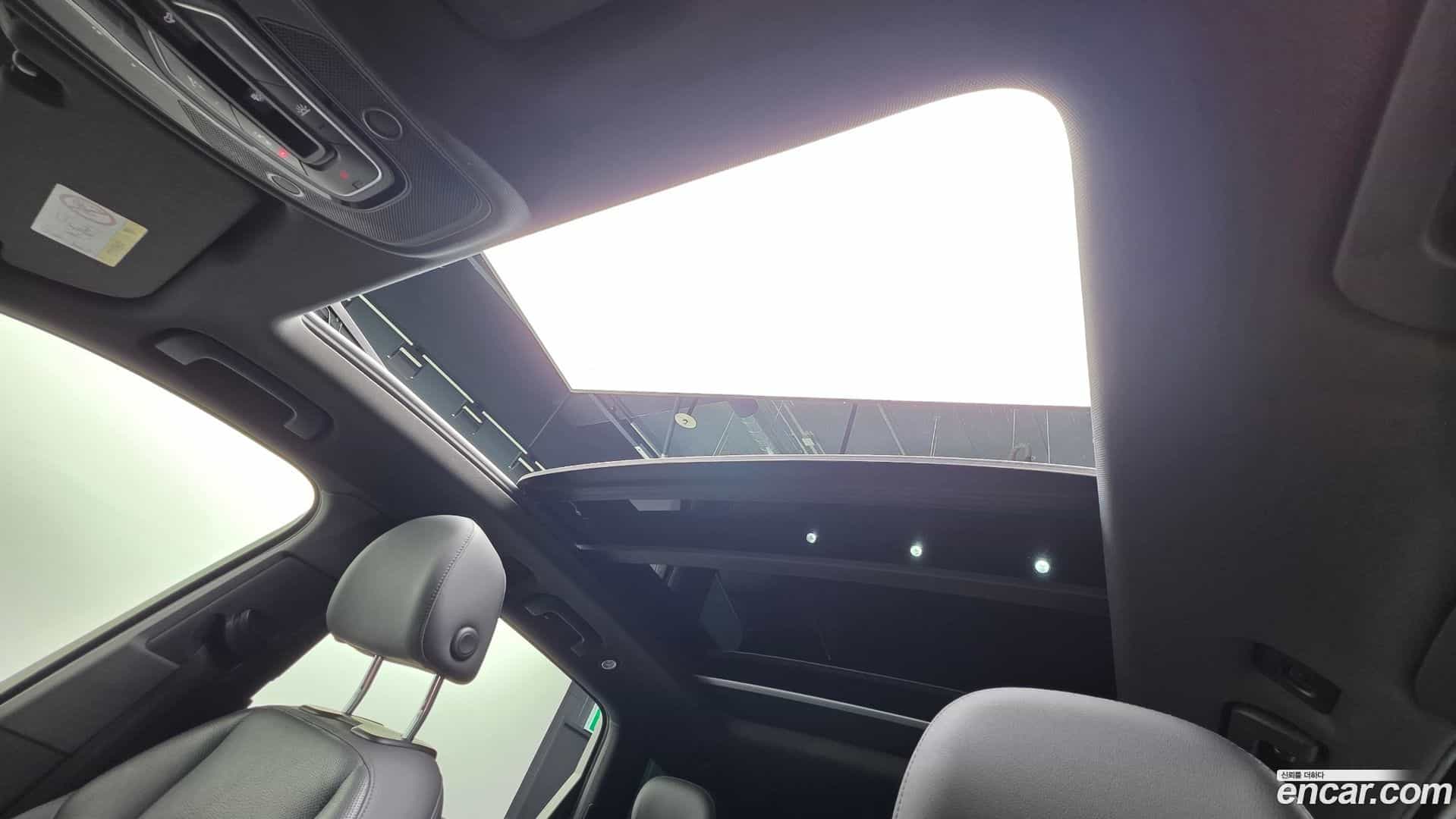 Q7 Audi 2021.10-OPTION-045