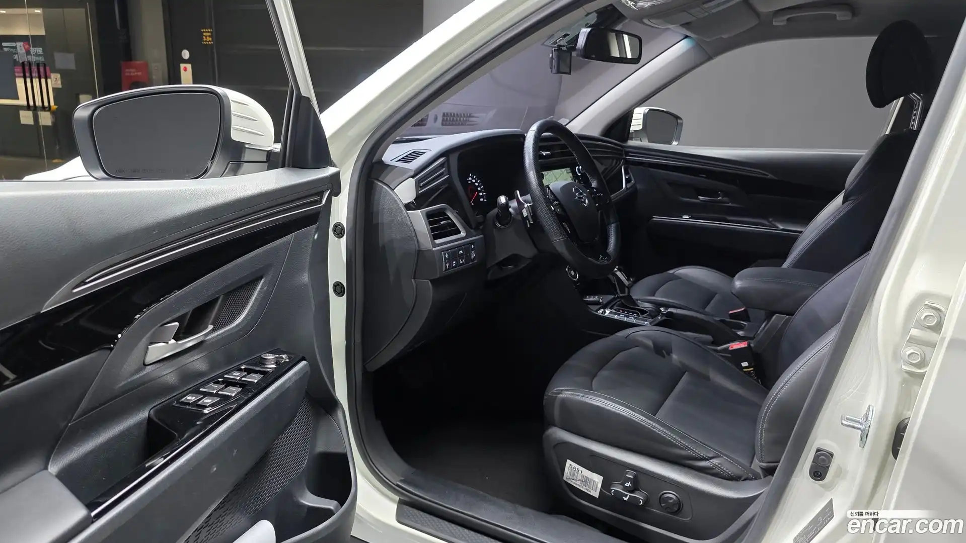 KORANDO KG Mobility 2019.9-INNER-010