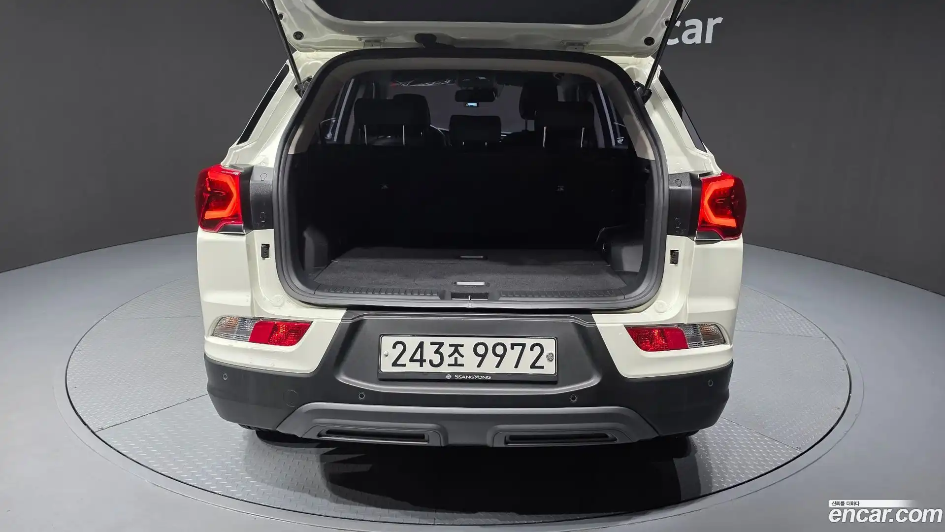 KORANDO KG Mobility 2019.9-OPTION-024