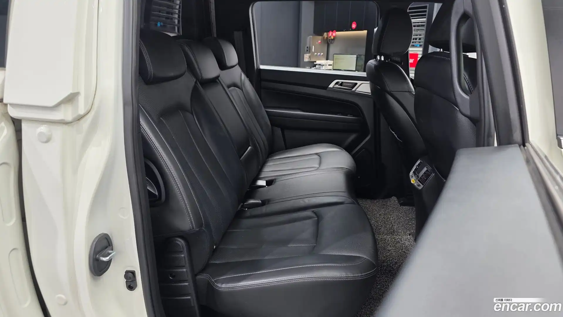 Rexton KG Mobility 2019.2-OPTION-016
