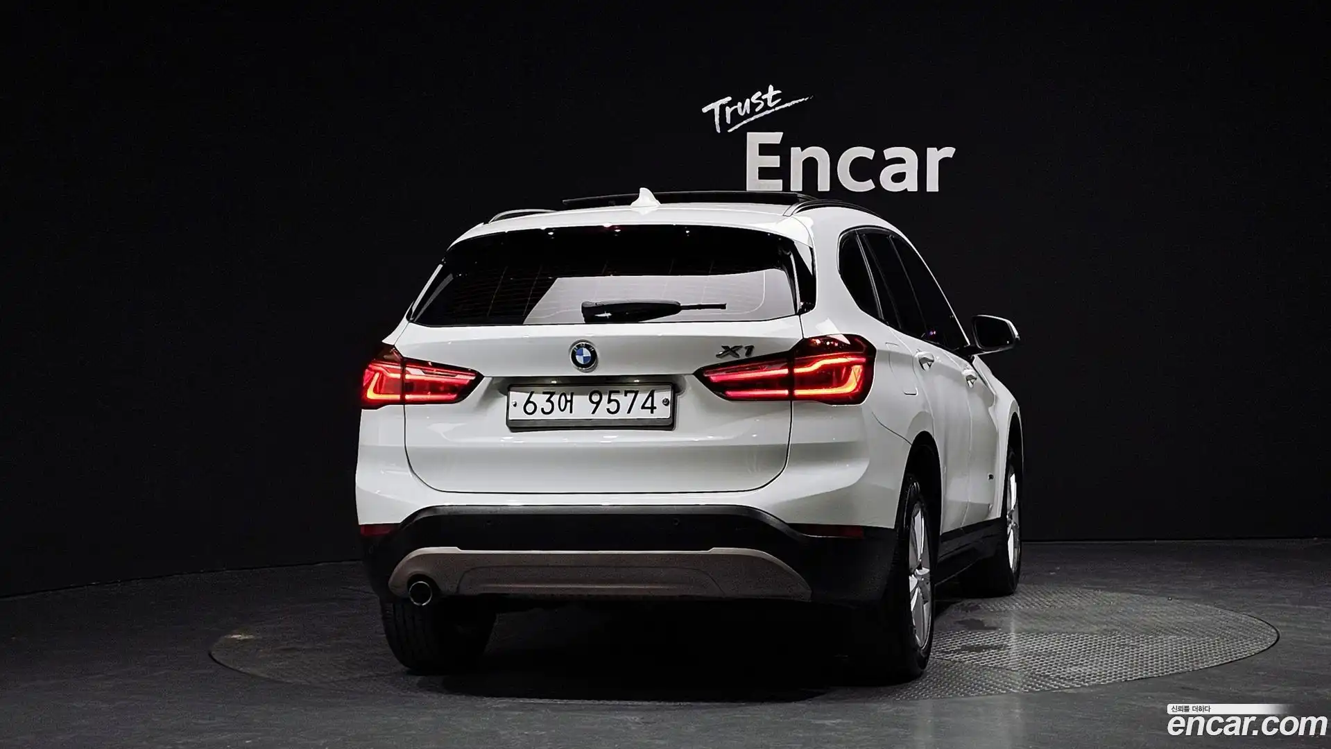 X1 BMW 2016.3-OUTER-004