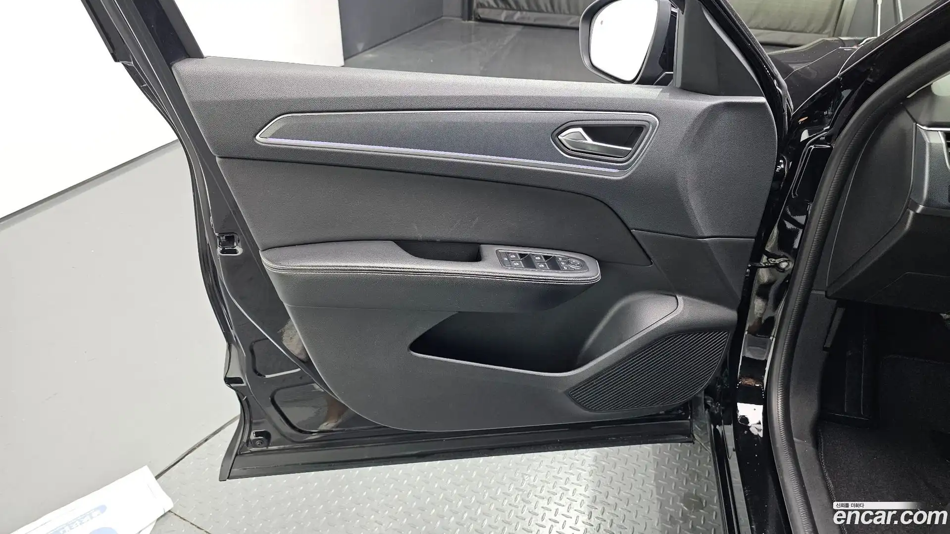 XM3 Renault Korea 2022.8-INNER-034
