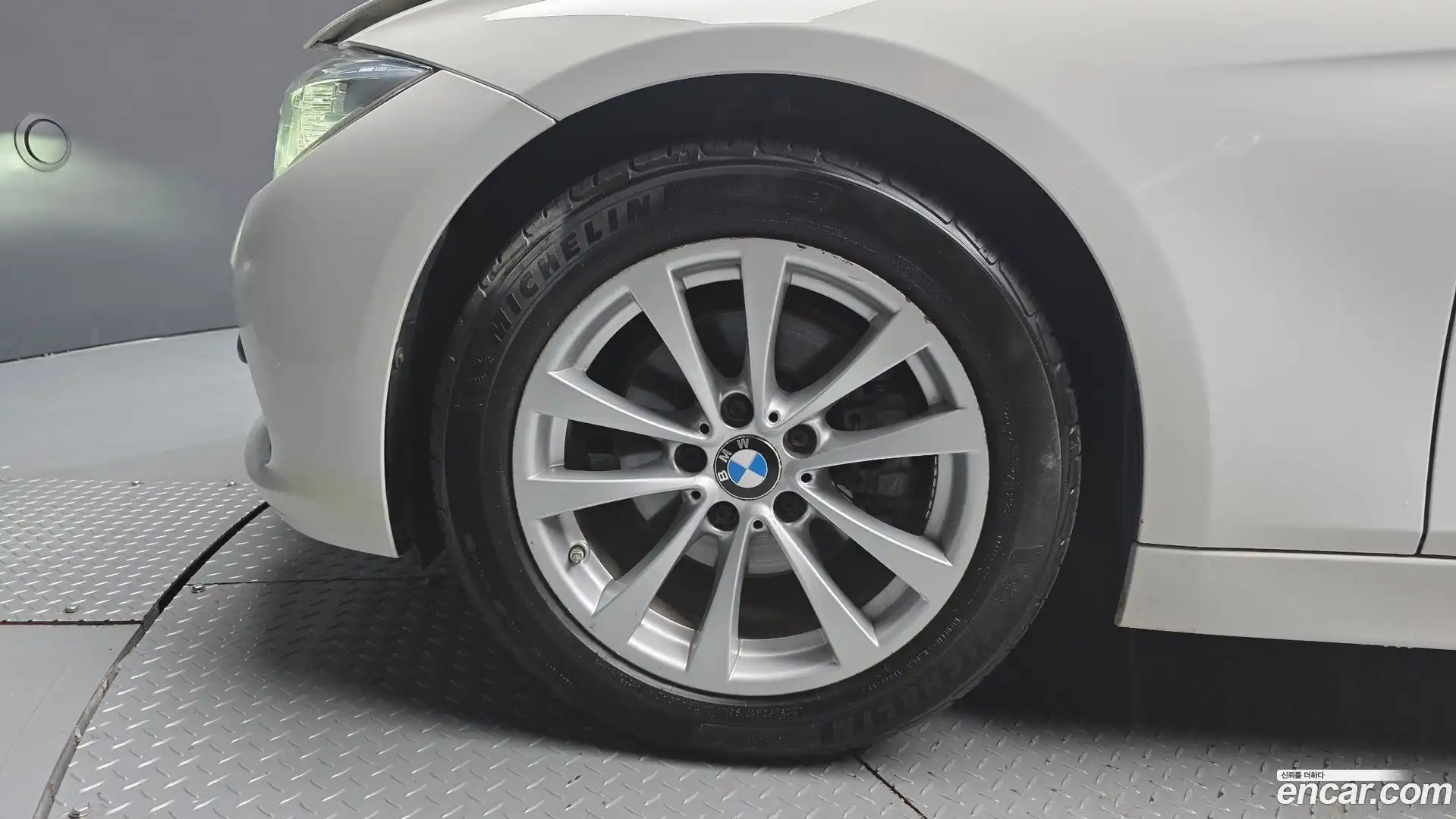 3-Series BMW 2016.10-OUTER-005