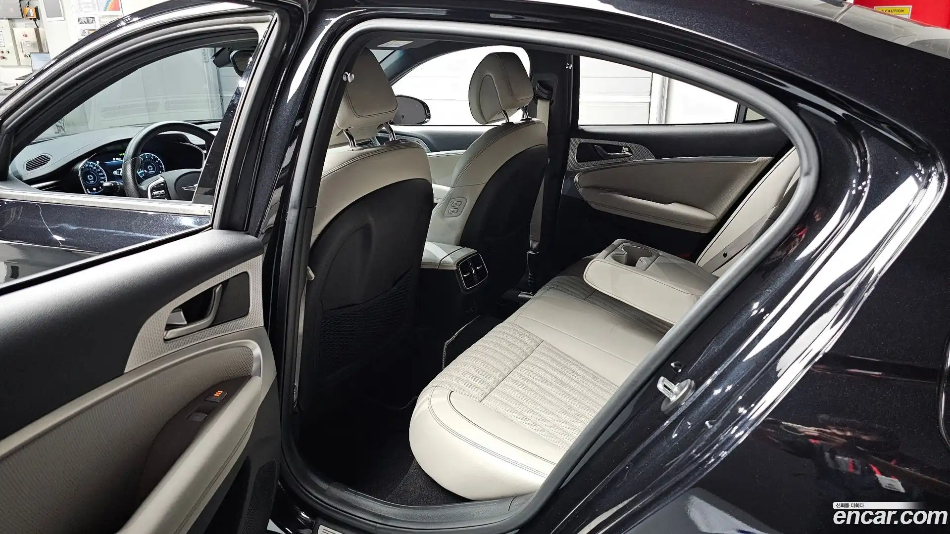 G70 Genesis 2022.1-OPTION-015