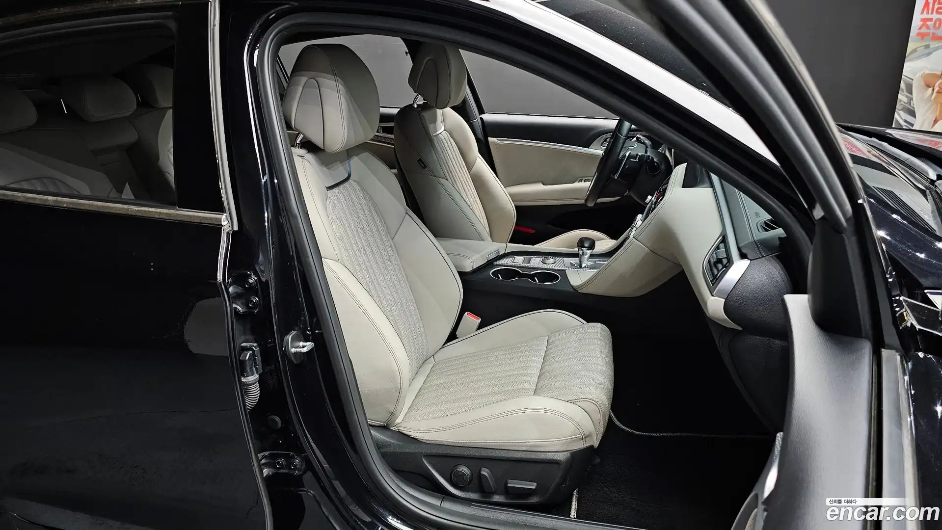 G70 Genesis 2022.1-OPTION-016
