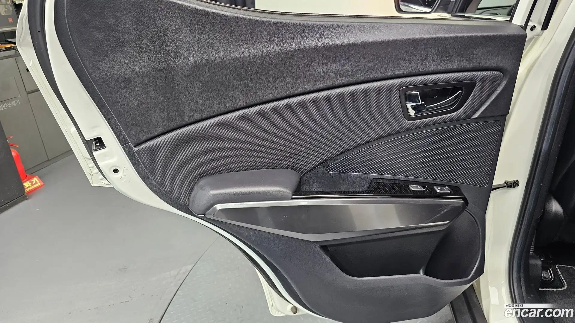 TIBOLI KG Mobility 2022.4-INNER-035