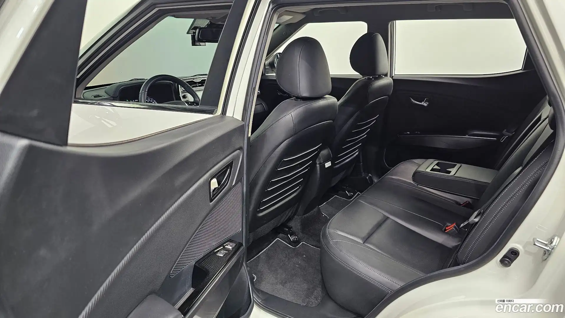 TIBOLI KG Mobility 2022.4-INNER-036