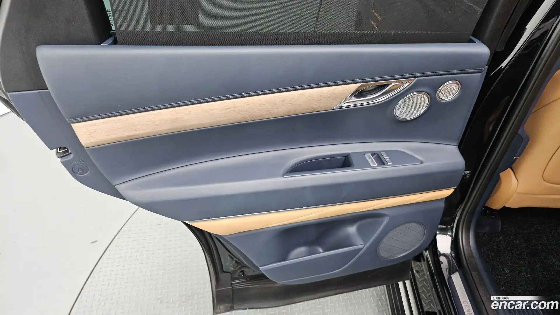 GV80 Genesis 2022.3-INNER-035