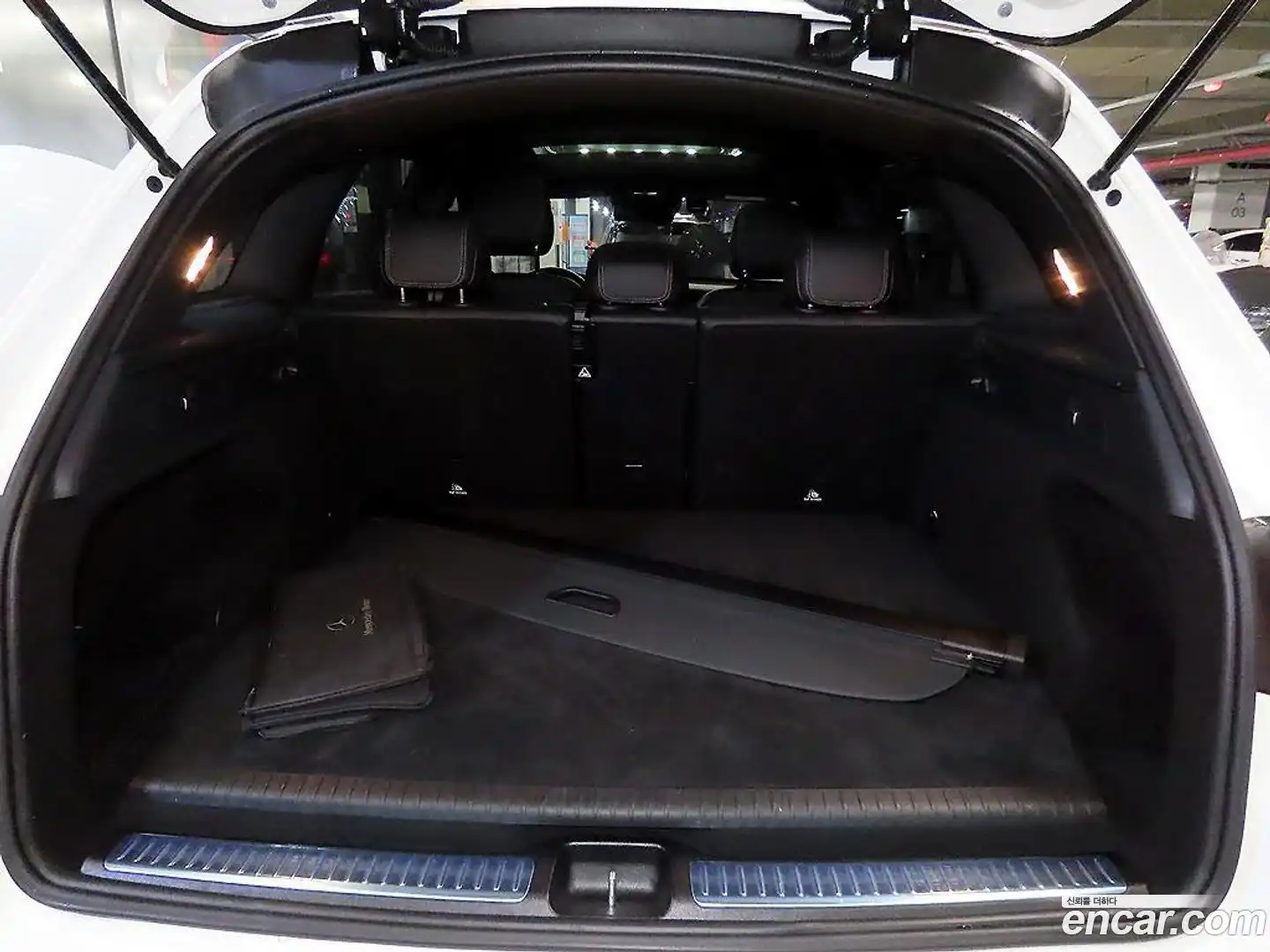 GLC-Class Mercedes-Benz 2021.11-OPTION-020