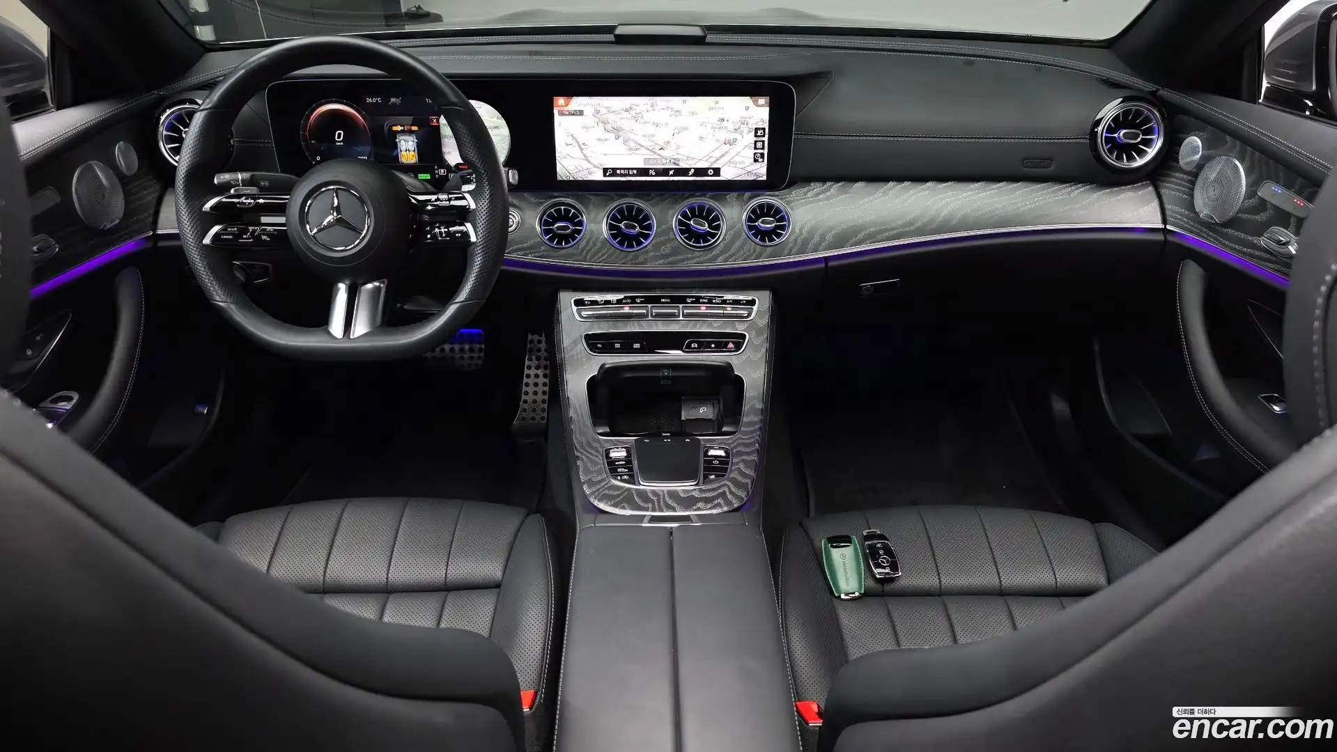 E-Class Mercedes-Benz 2021.1-INNER-007