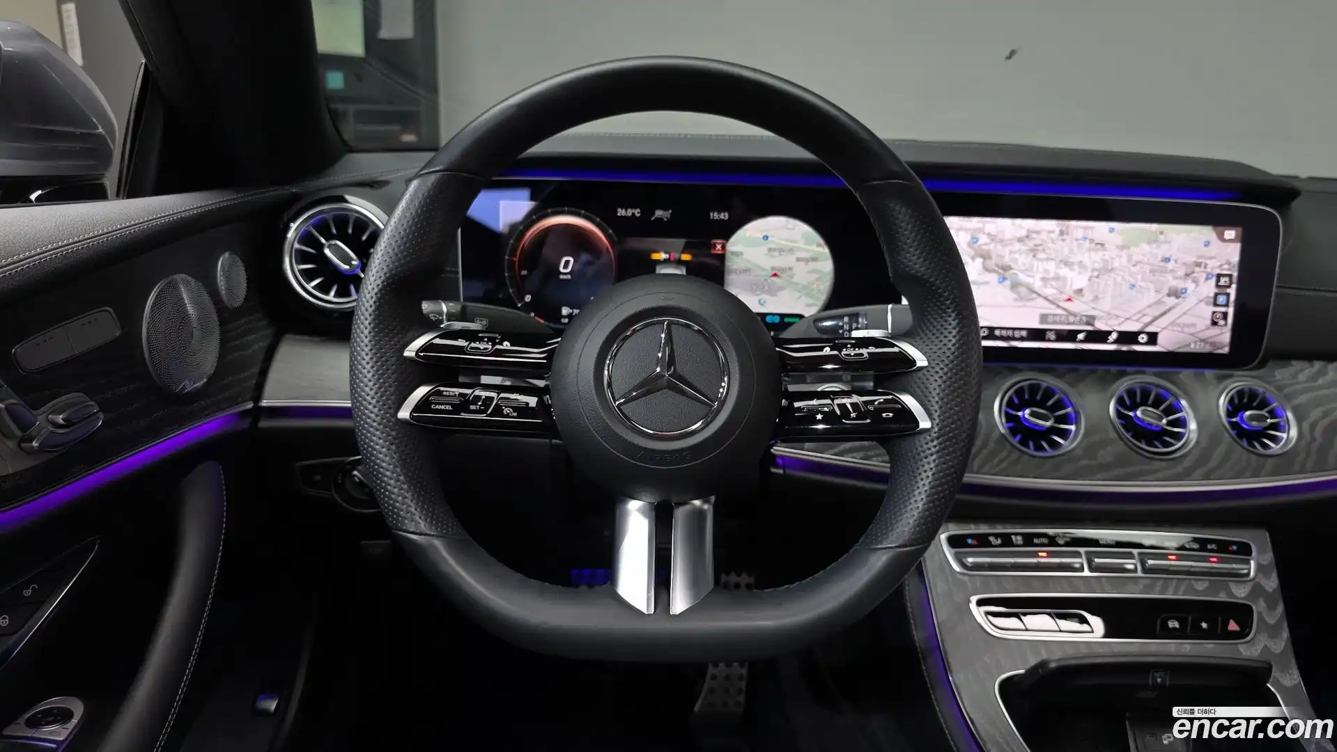 E-Class Mercedes-Benz 2021.1-OPTION-016