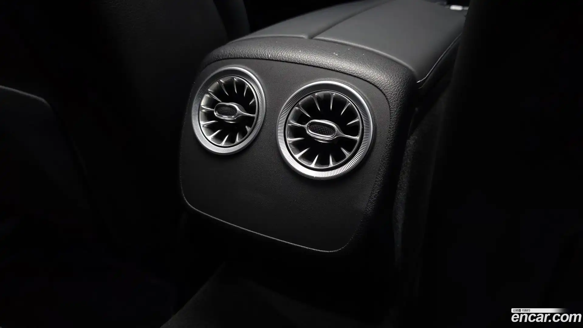 E-Class Mercedes-Benz 2021.1-OPTION-045