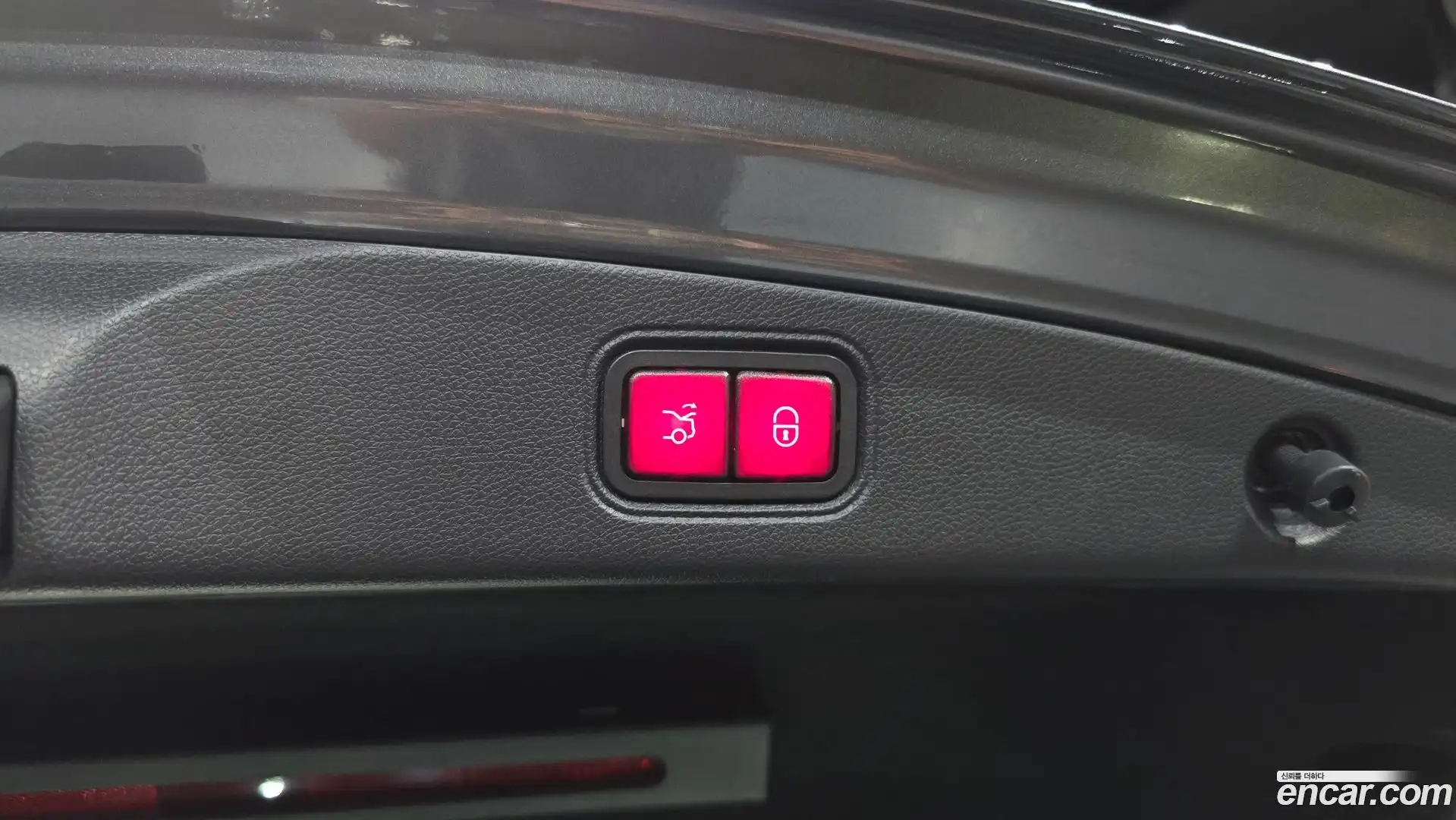 E-Class Mercedes-Benz 2021.1-OPTION-050