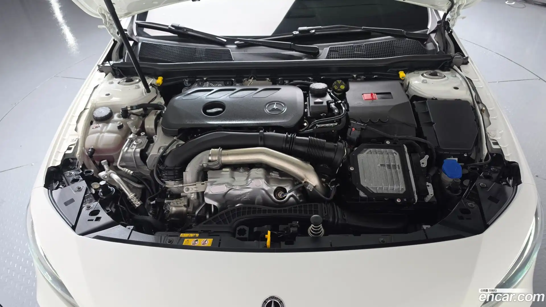 A-Class Mercedes-Benz 2025.4-OUTER-006