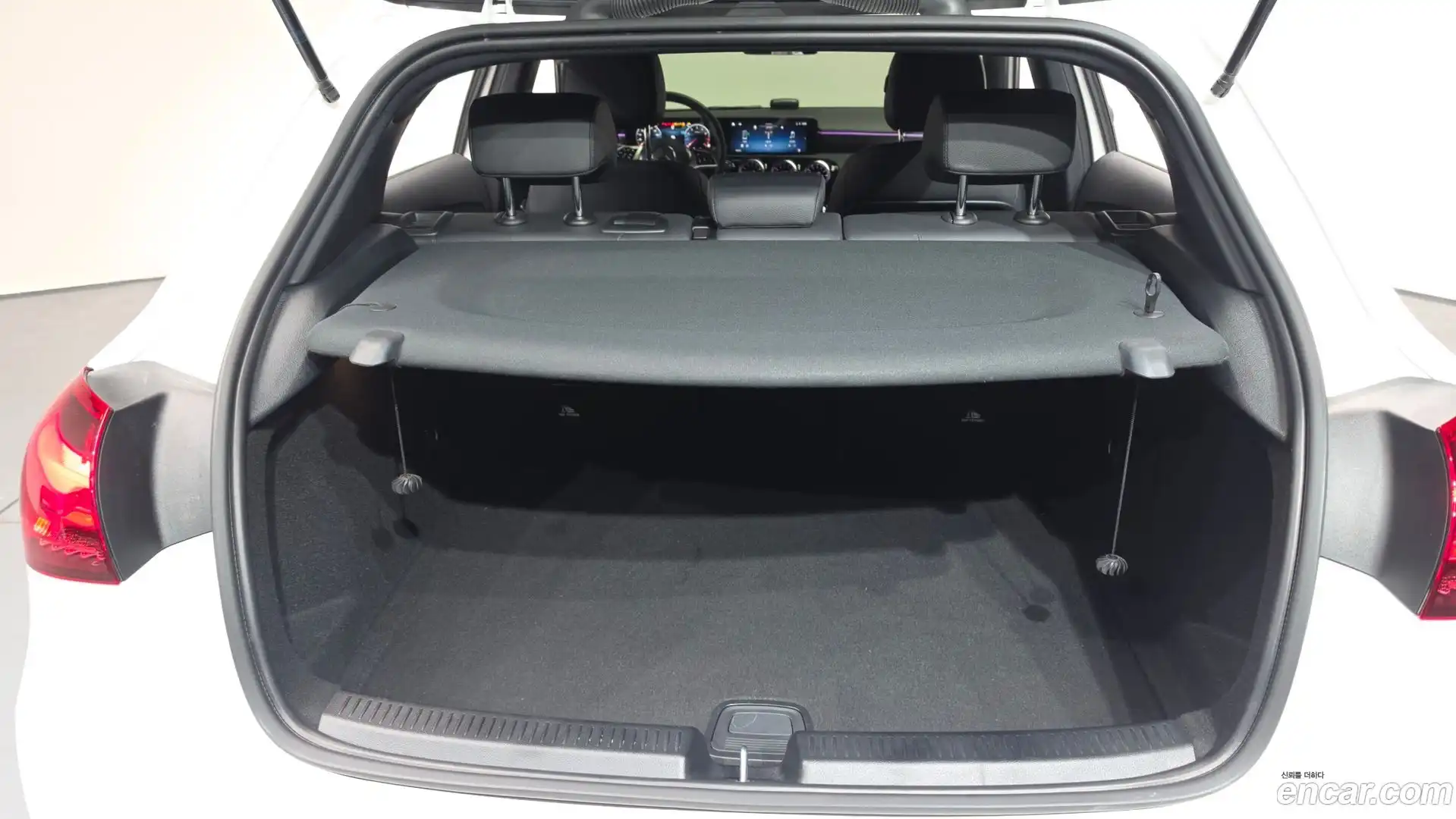 A-Class Mercedes-Benz 2025.4-OPTION-021