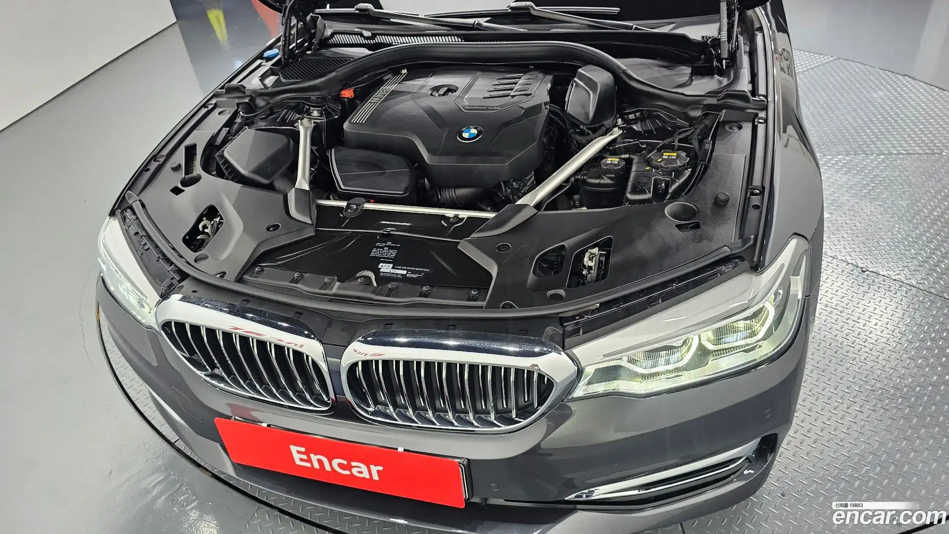 5-Series BMW 2019.10-OUTER-006
