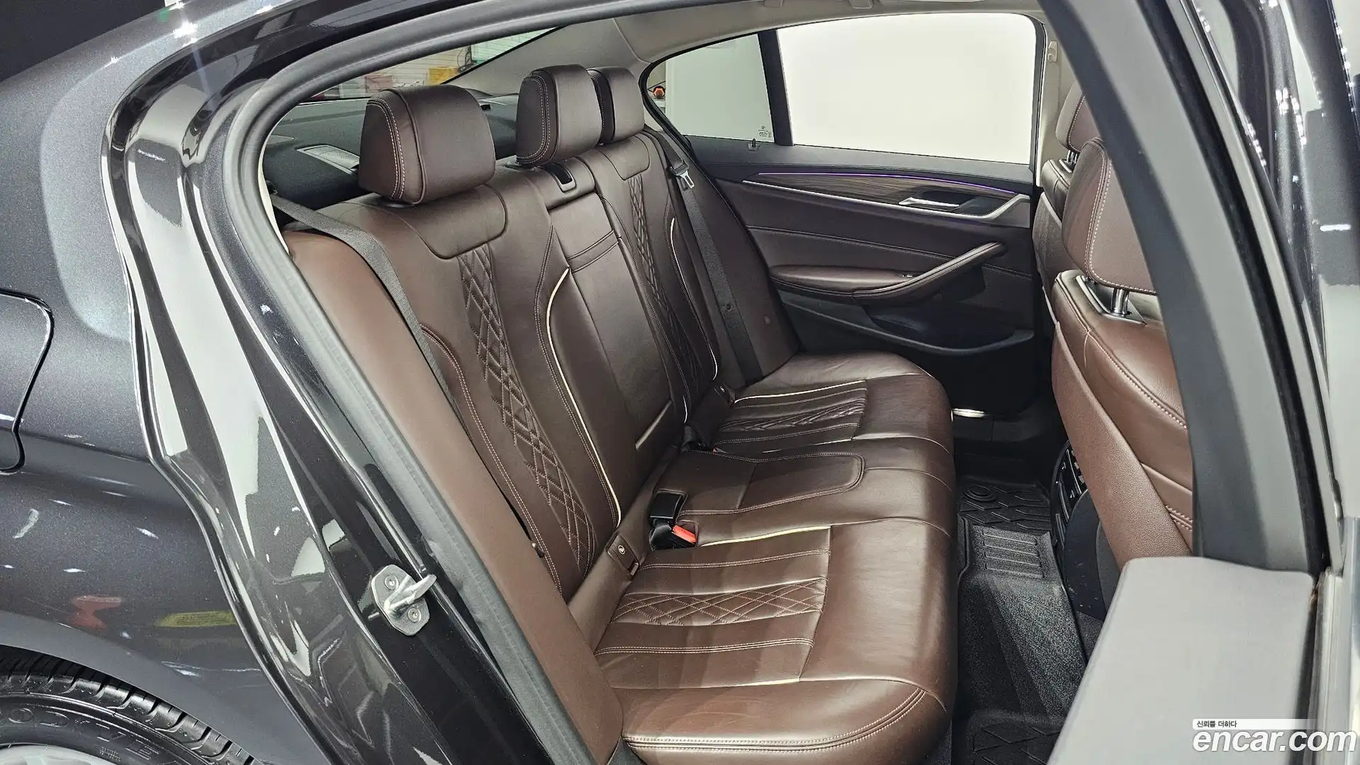 5-Series BMW 2019.10-INNER-036