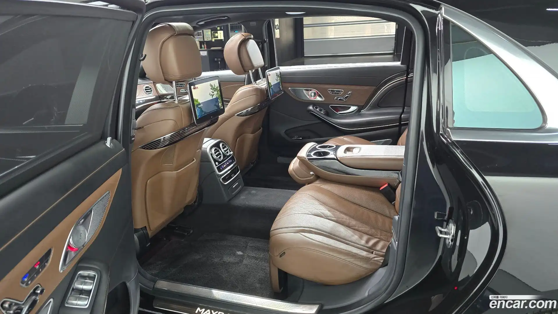 S-Class Mercedes-Benz 2018.1-OPTION-015