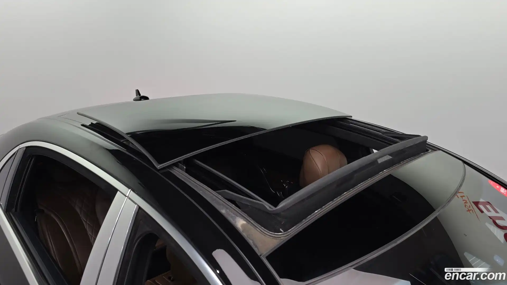 S-Class Mercedes-Benz 2018.1-OPTION-024