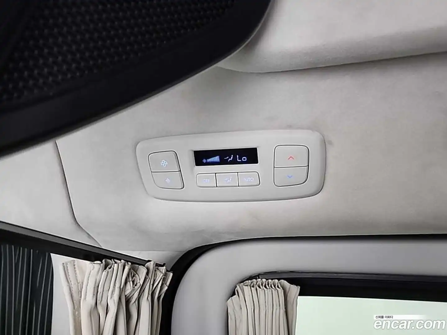 Staria Hyundai 2023.2-OPTION-019
