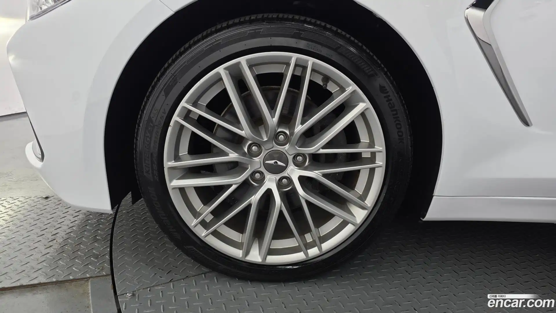 G70 Genesis 2018.11-OUTER-005