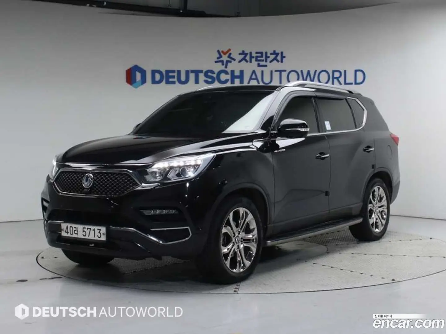 Main__Slider__Photo:Rexton KG Mobility 2018.2-0