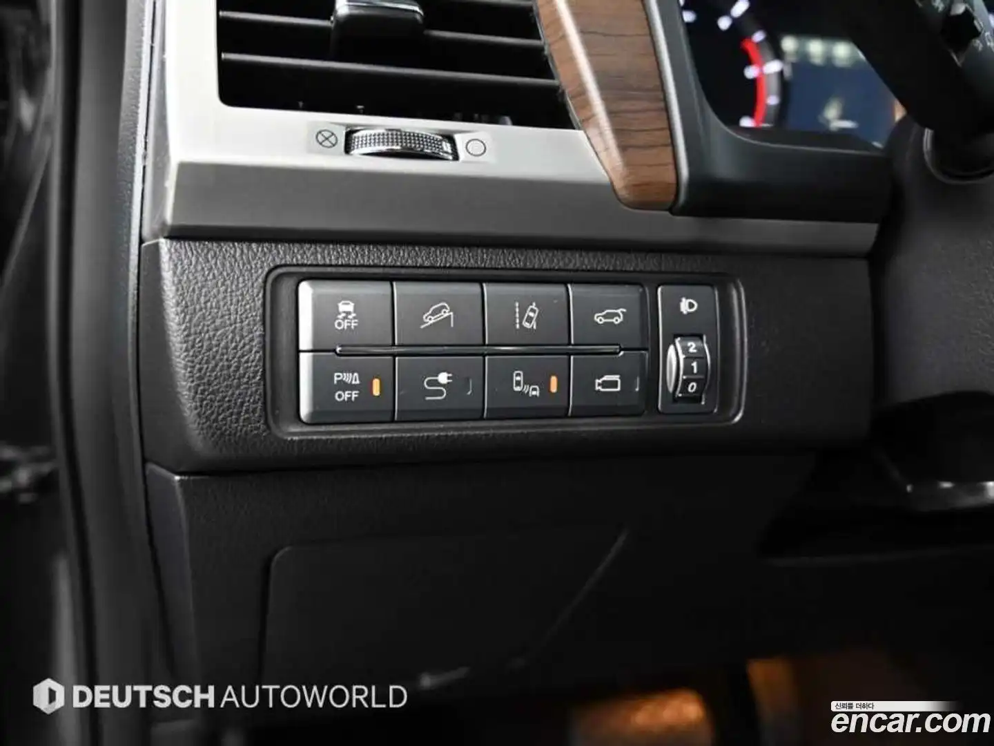 Rexton KG Mobility 2018.2-OPTION-021