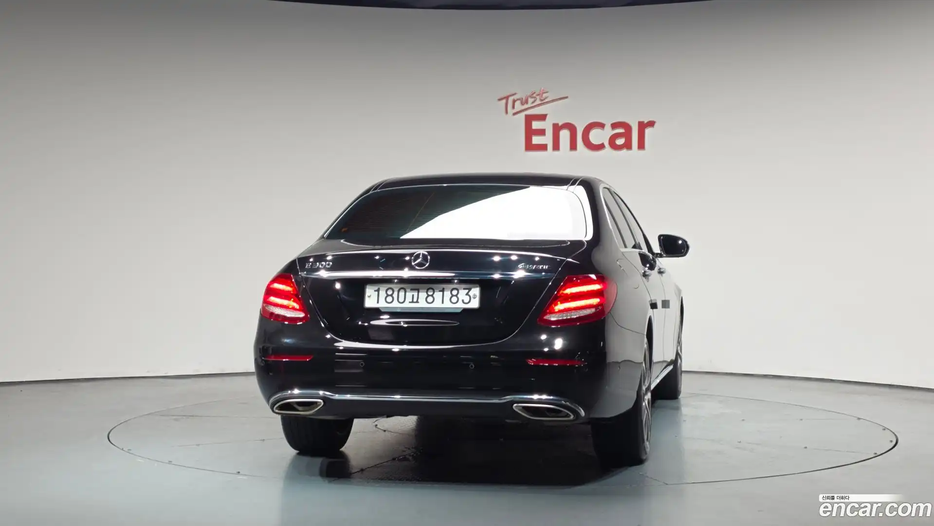 E-Class Mercedes-Benz 2018.10-OUTER-004