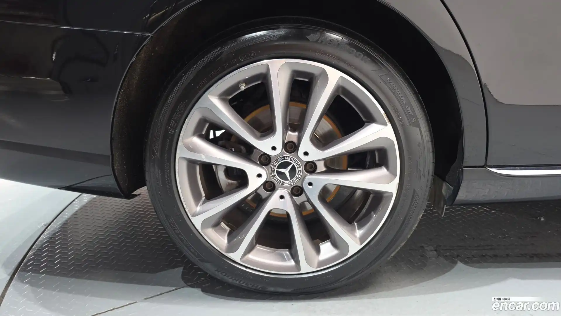 E-Class Mercedes-Benz 2018.10-OUTER-005