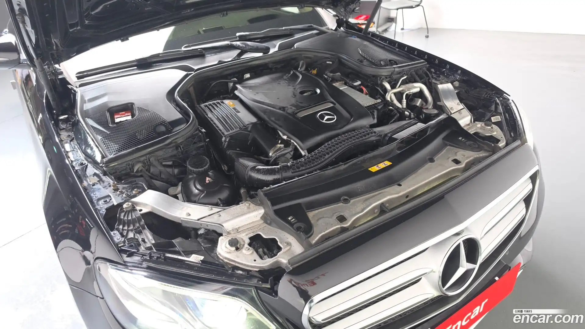 E-Class Mercedes-Benz 2018.10-OUTER-006