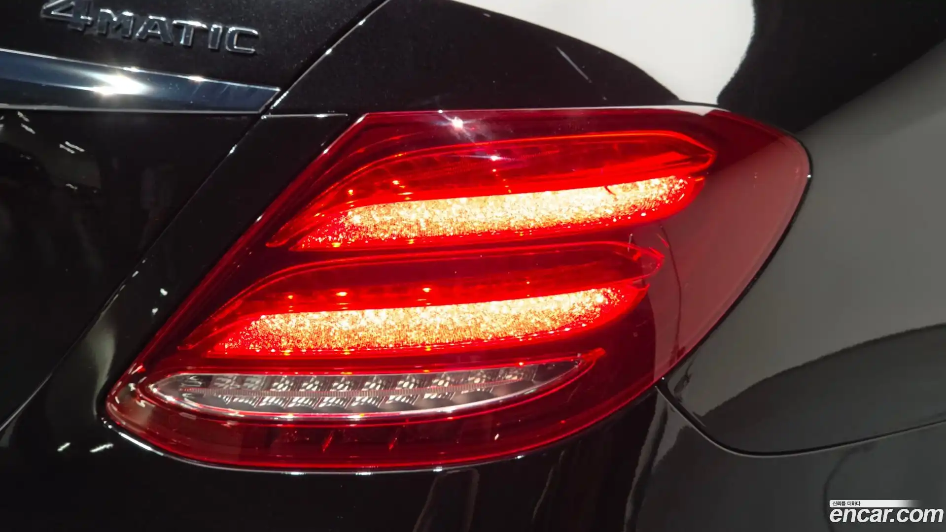 E-Class Mercedes-Benz 2018.10-OUTER-033