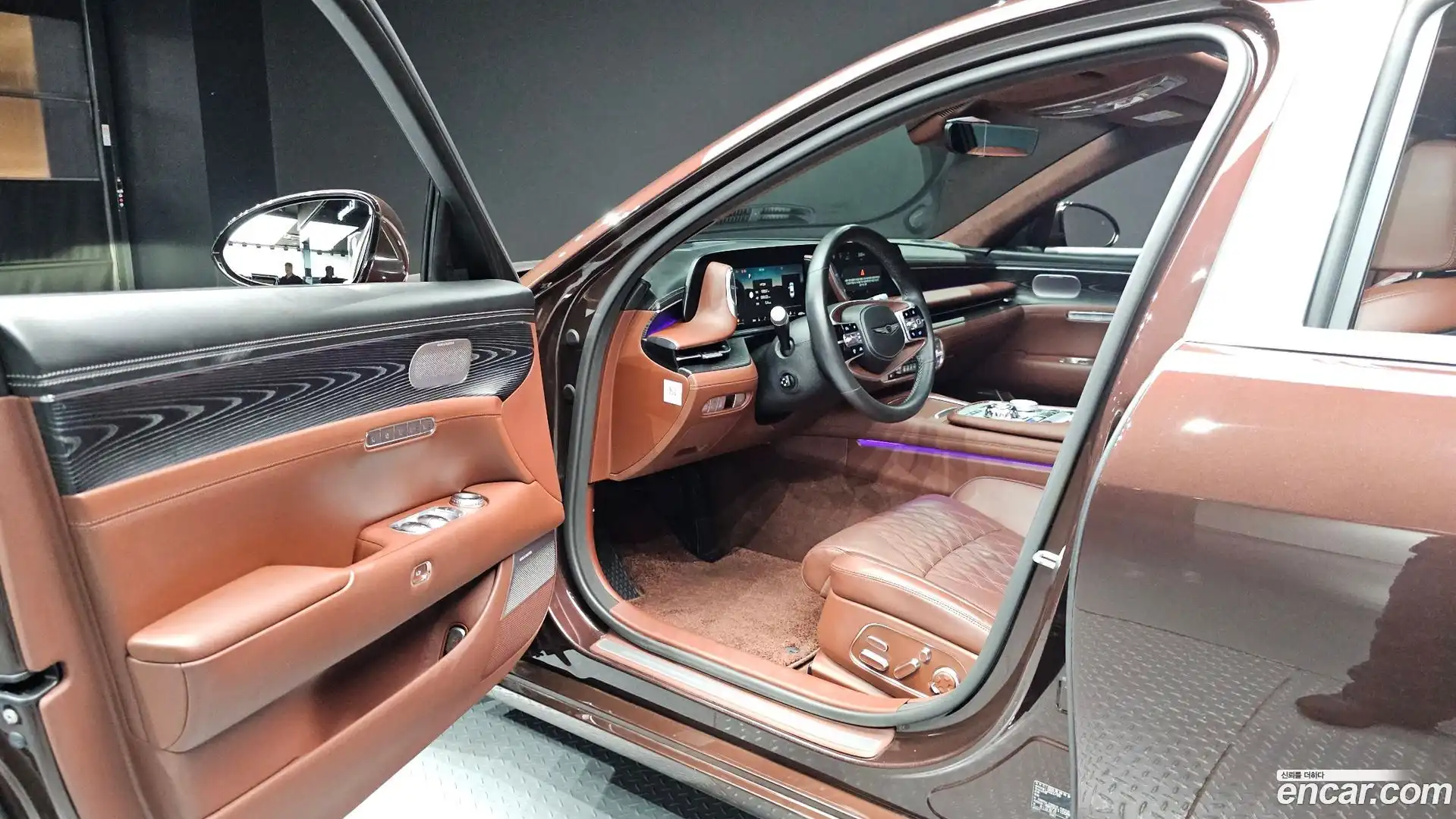 G90 Genesis 2022.10-INNER-010