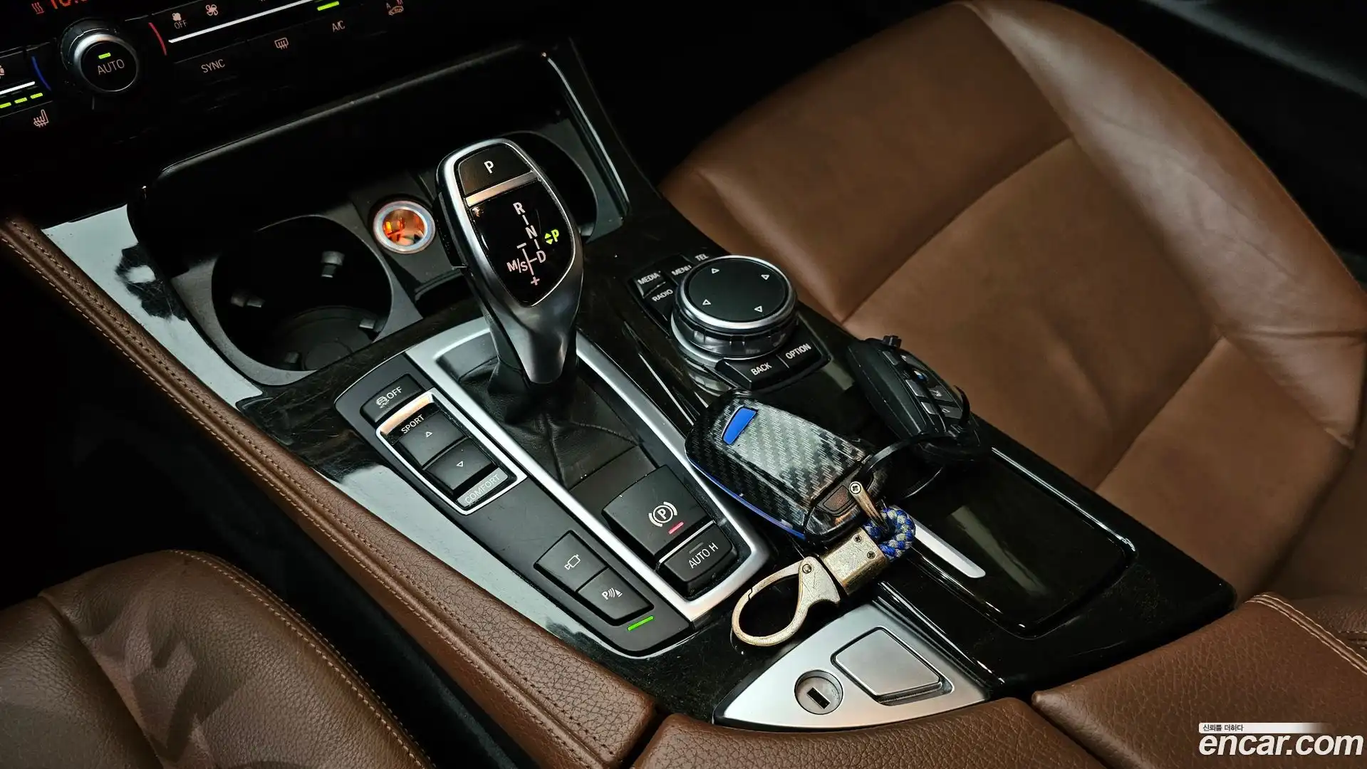 5-Series BMW 2015.1-INNER-009