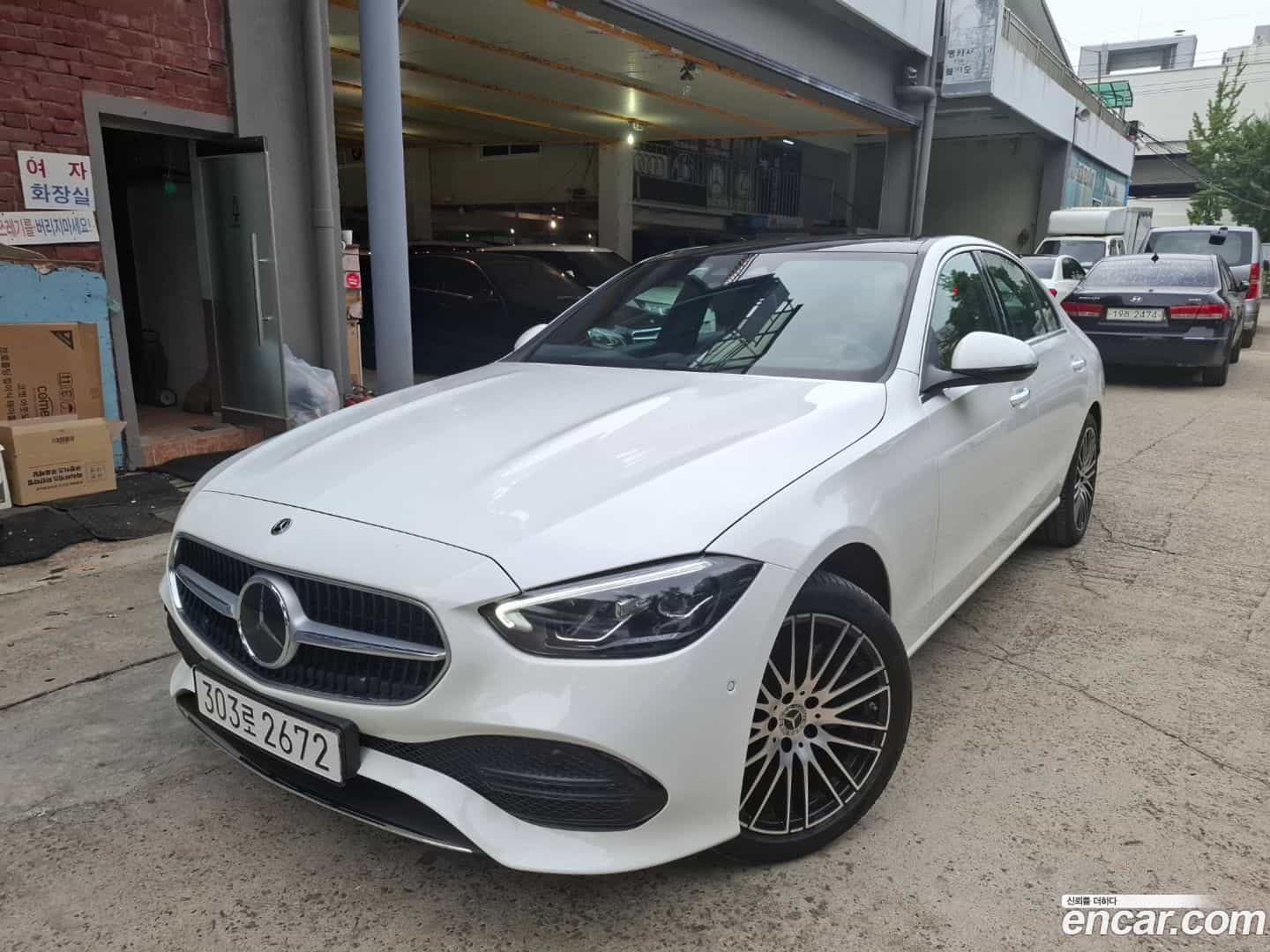 C-Class Mercedes-Benz 2025.2-OUTER-001