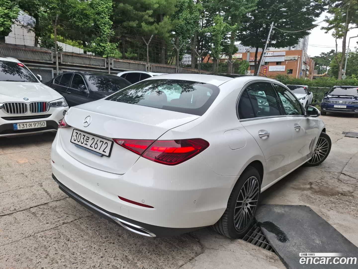 C-Class Mercedes-Benz 2025.2-OUTER-002
